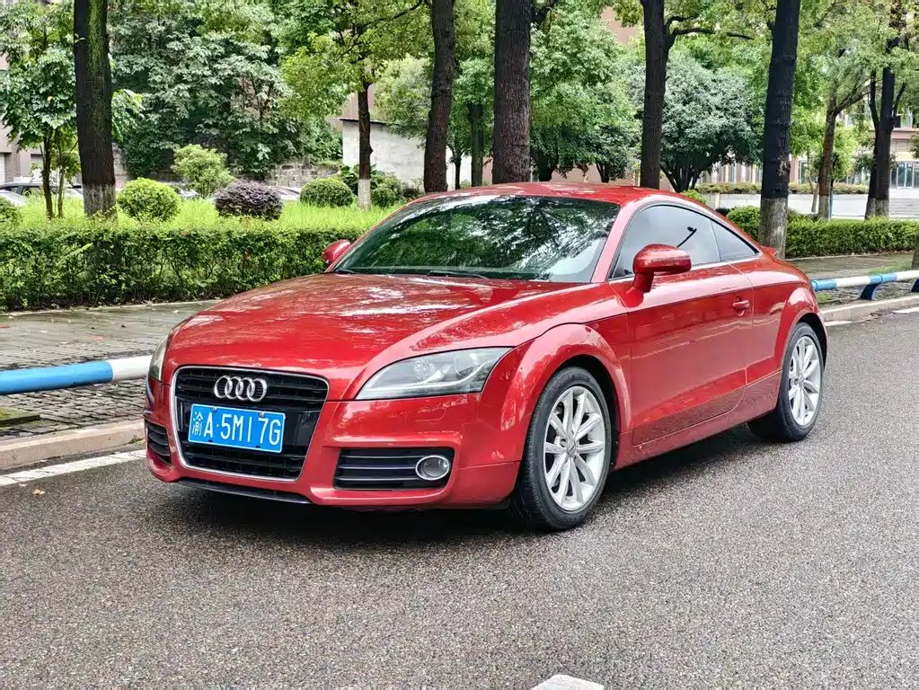 Audi TT 2011