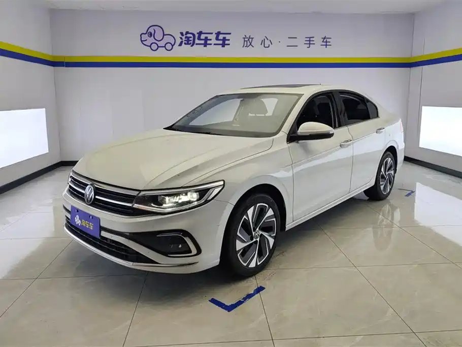 Volkswagen Bora 2023