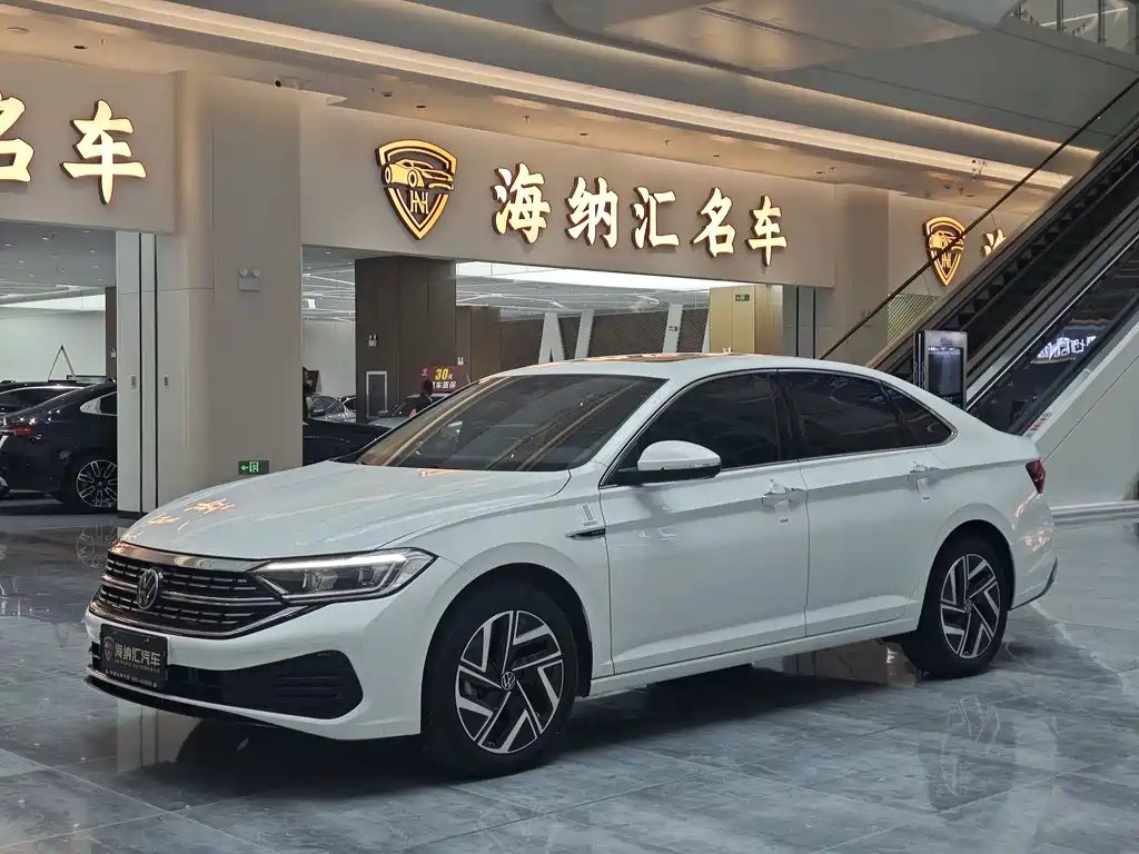 Volkswagen Sagitar 2024