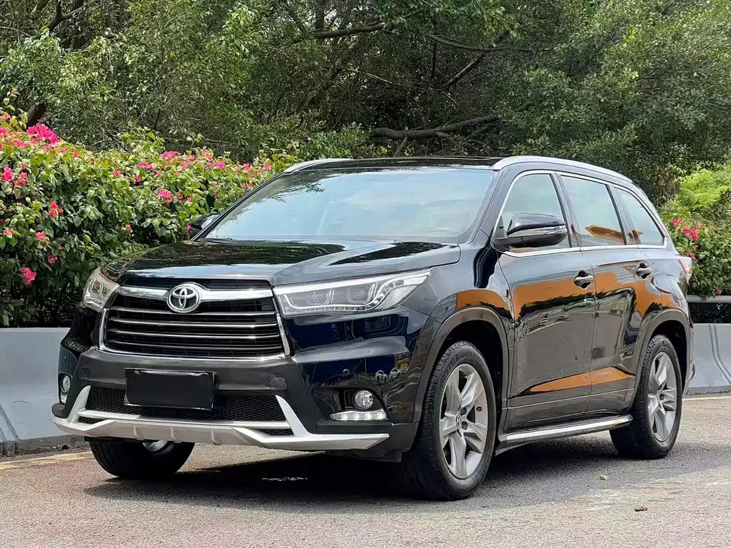 Toyota Highlander 2016