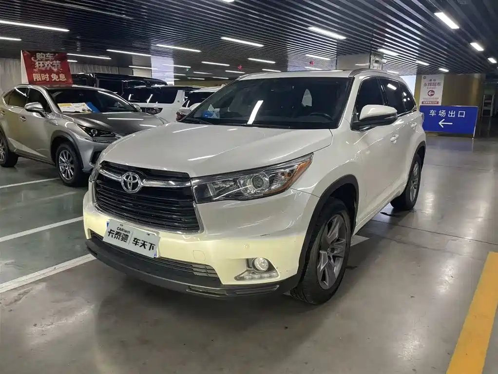 Toyota Highlander 2016