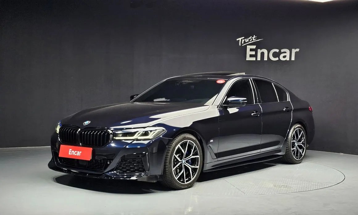 BMW 5-Series 2023