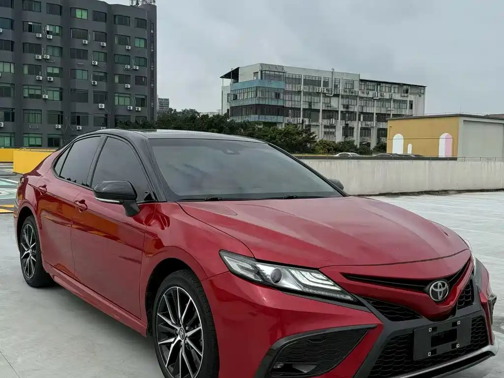 Toyota Camry 2022