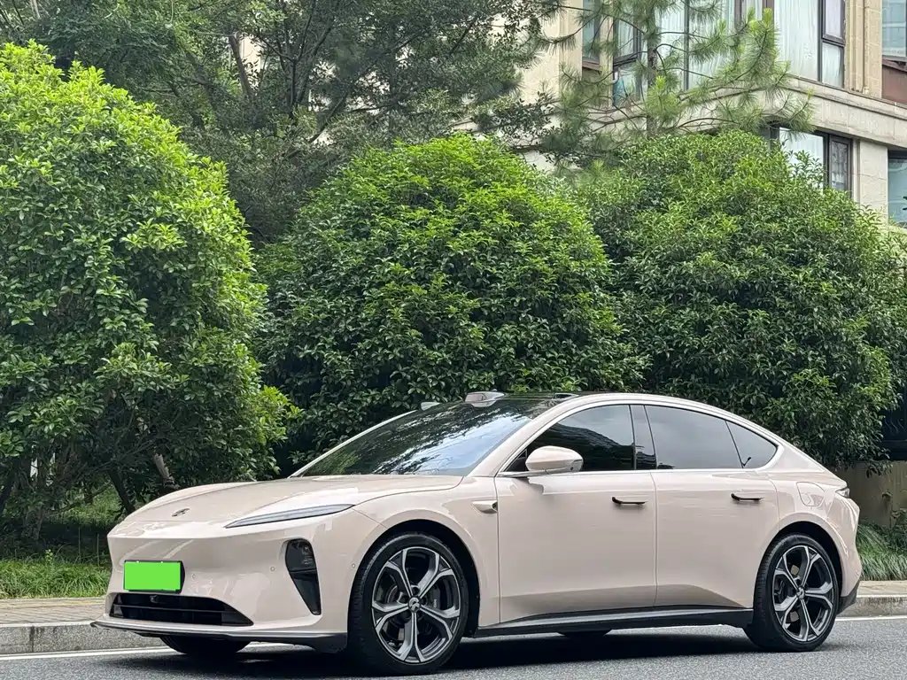 NIO ET5 2023