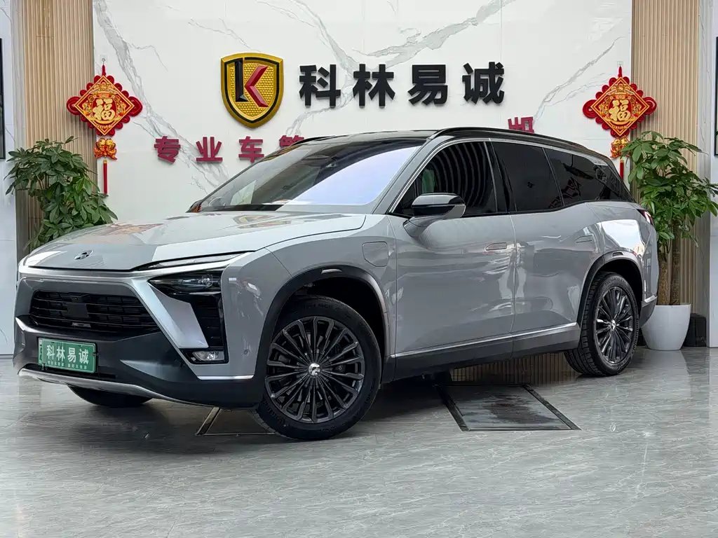 NIO ES8 2022