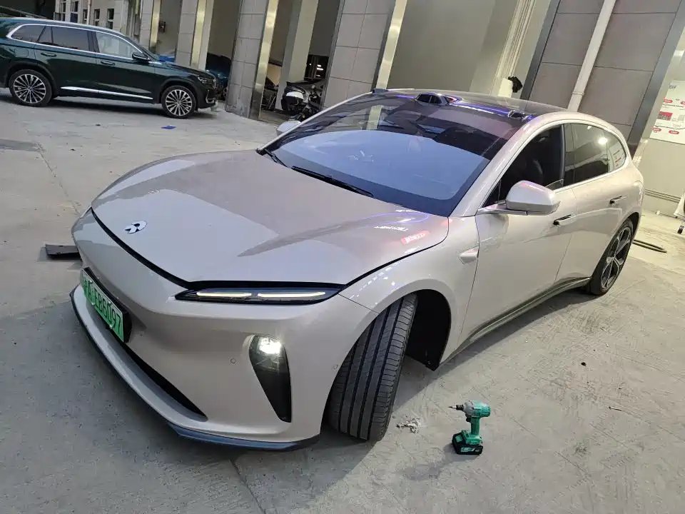 NIO ET5T 2024