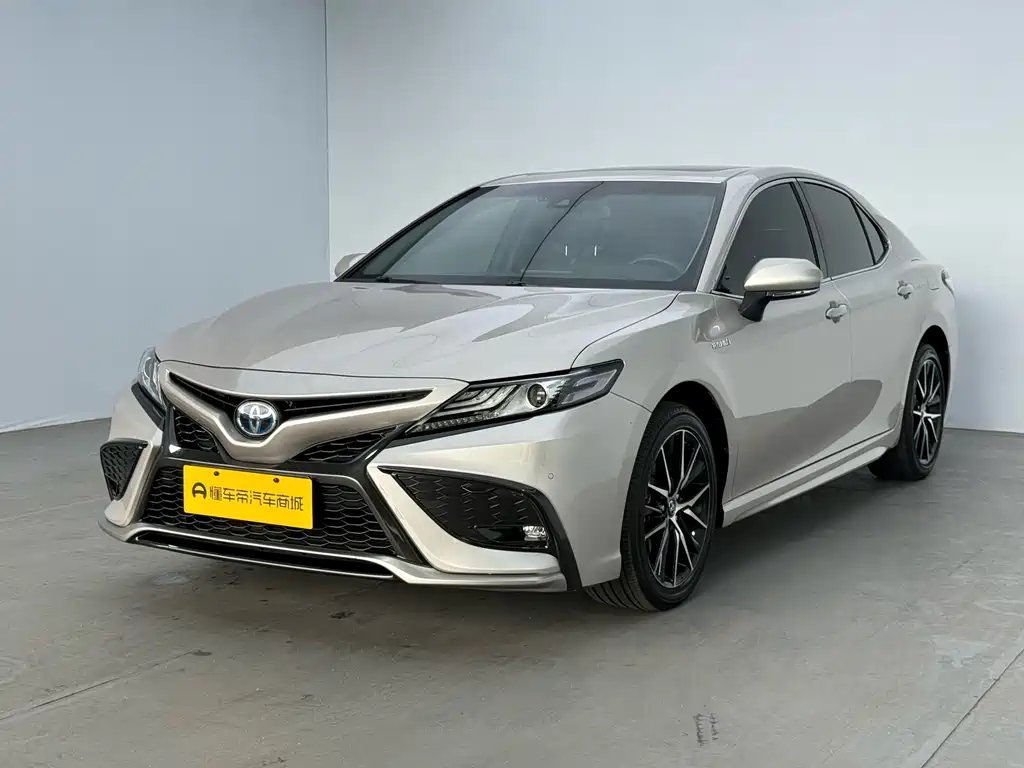 Toyota Camry 2022