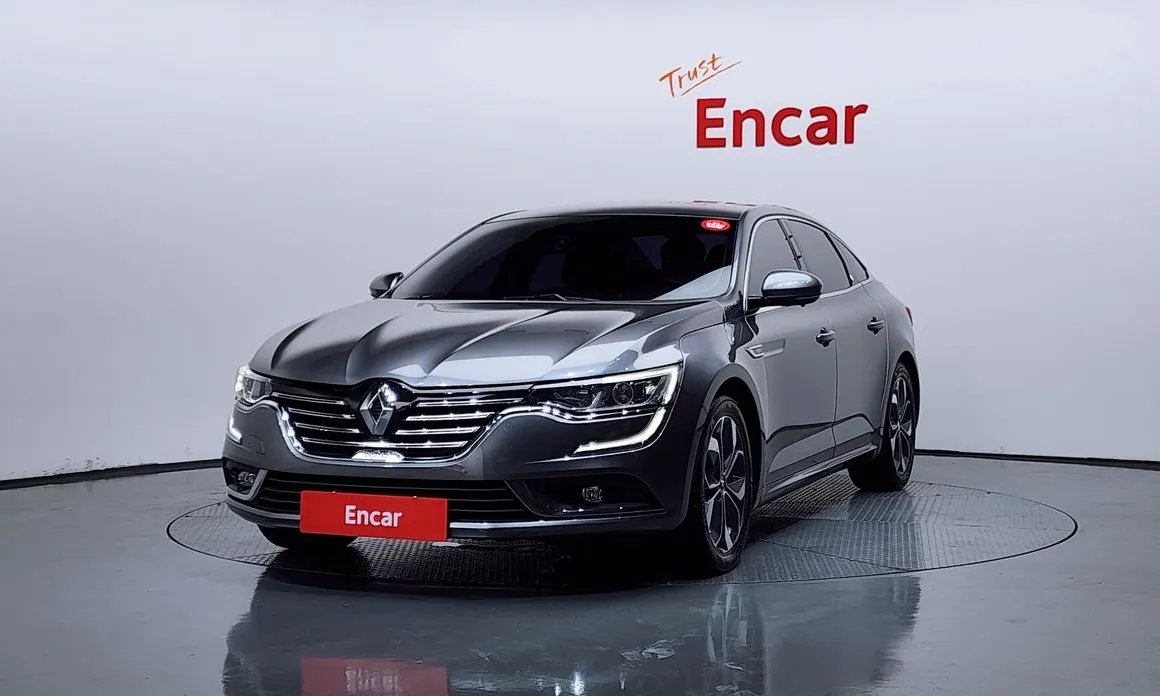 Renault SM6 2019