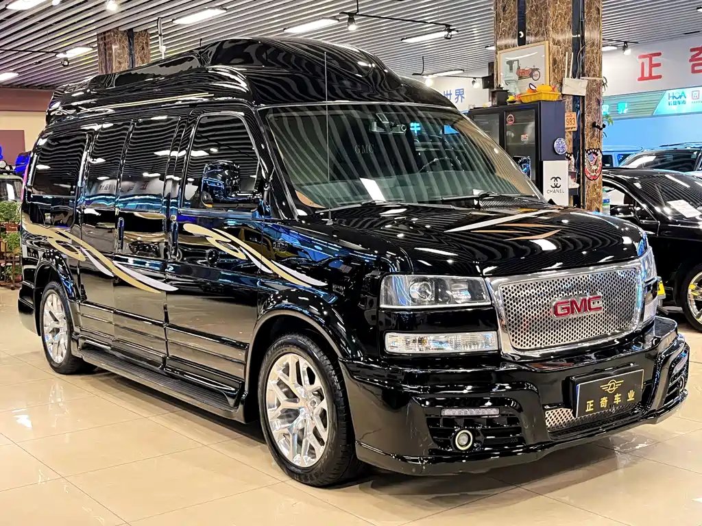 GMC Savana 2017