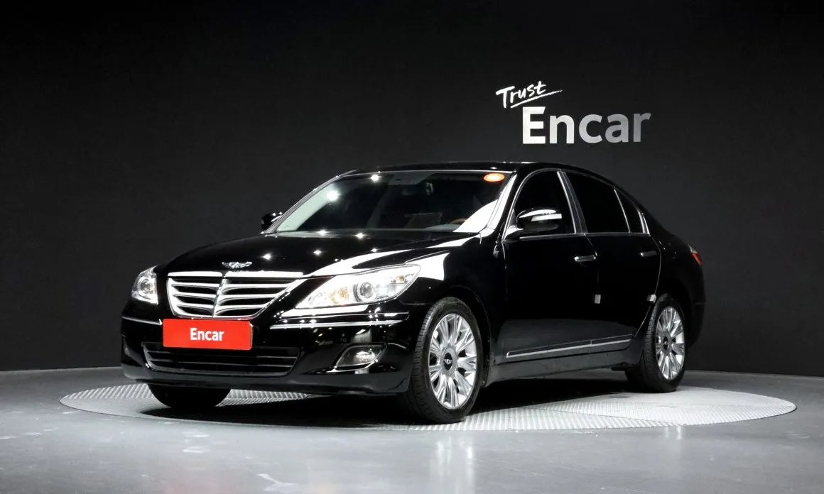 Hyundai Genesis 2010