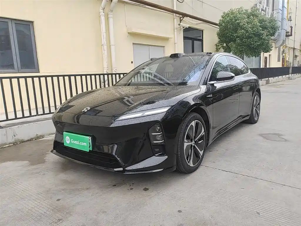 NIO ET5T 2025