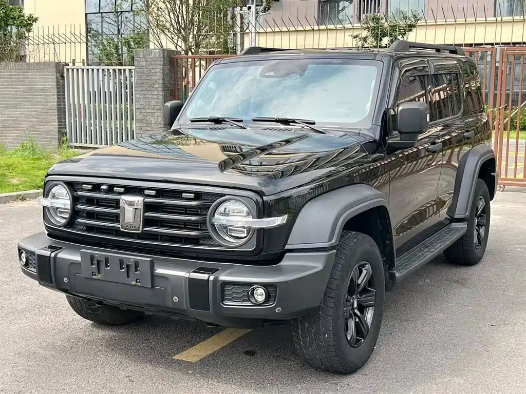 Tank Tank 300 2022