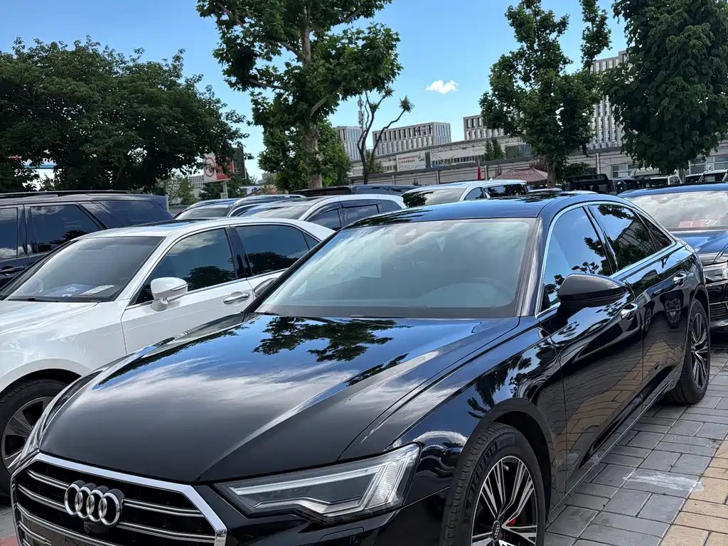 Audi A6L 2023