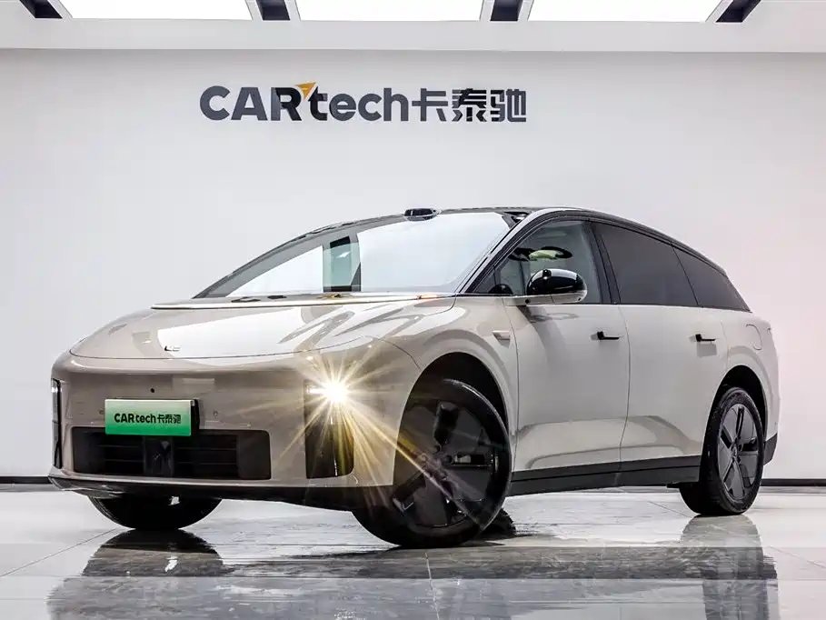 Li Auto Lii6 2025