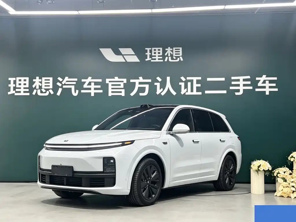 Li Auto Li L7 2025