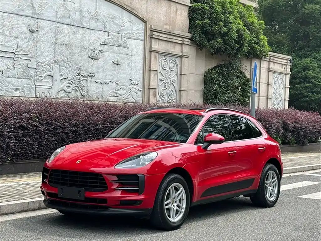 Porsche Macan 2021