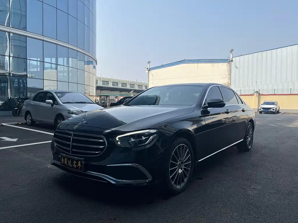 Mercedes-Benz E-Class 2021