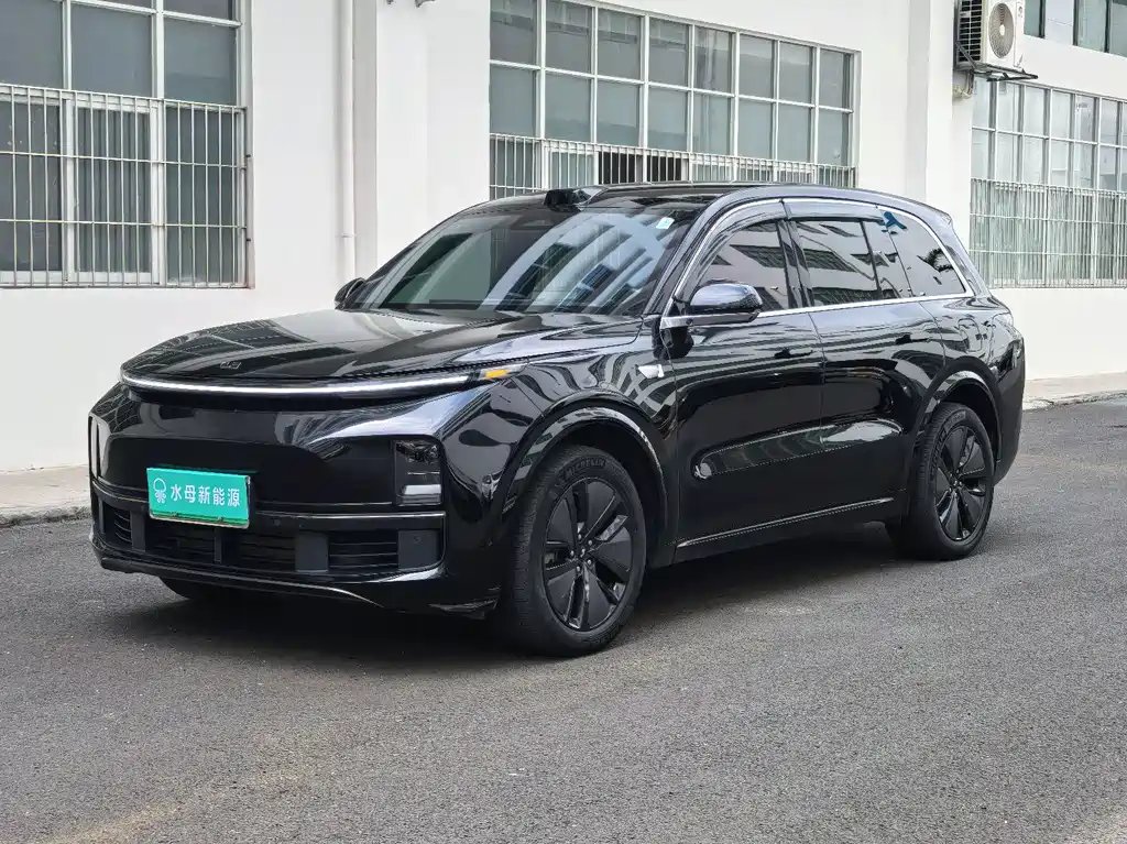 Li Auto Li L8 2024