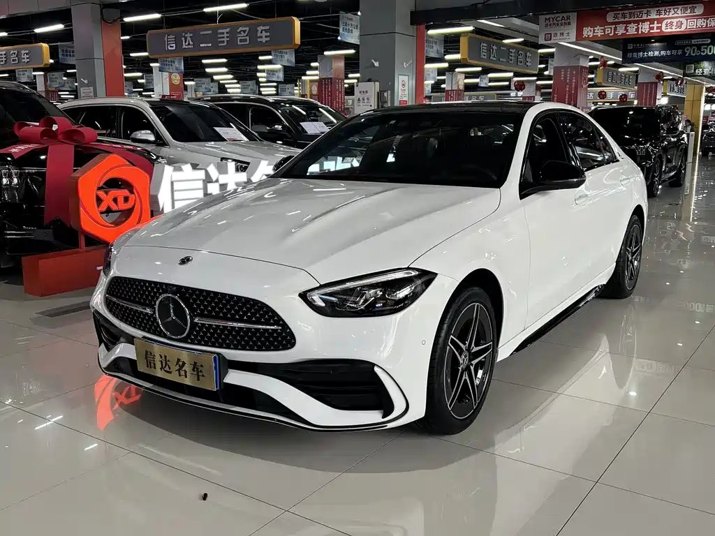 Mercedes-Benz C-Class 2024