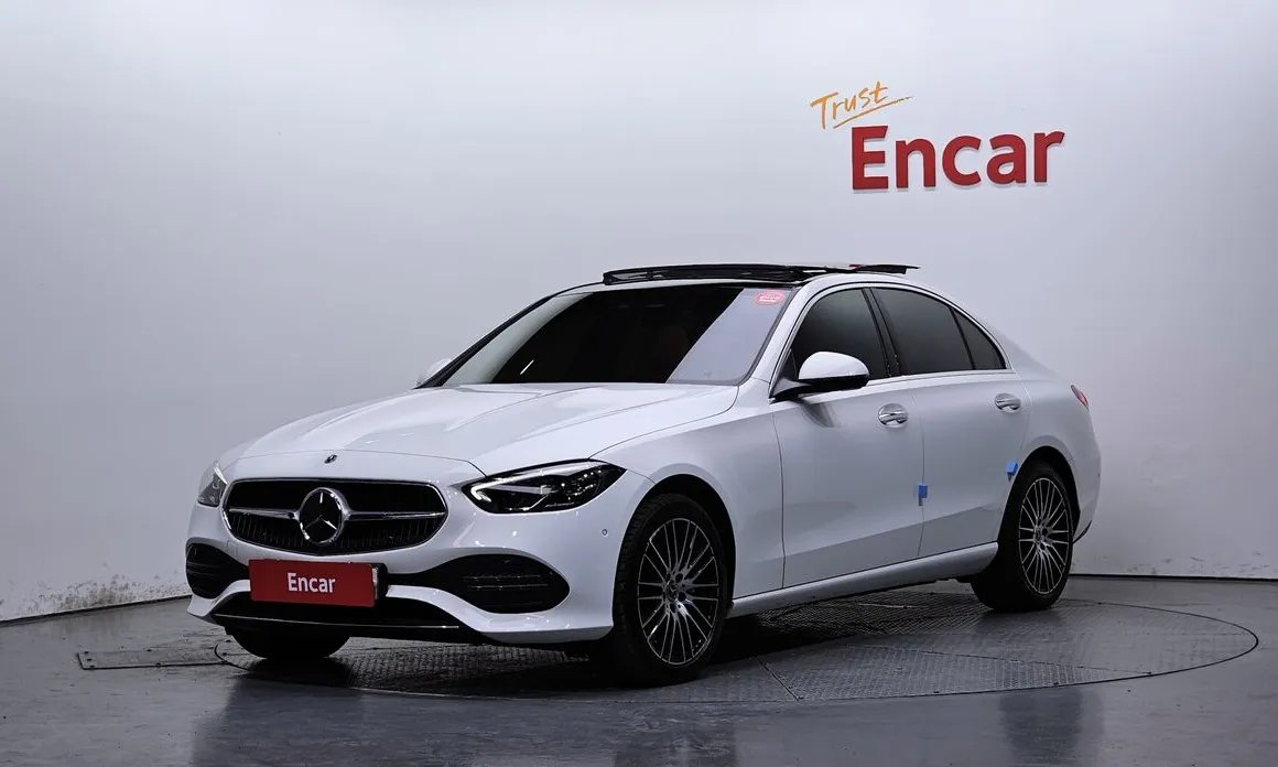 Mercedes-Benz C-Class 2022