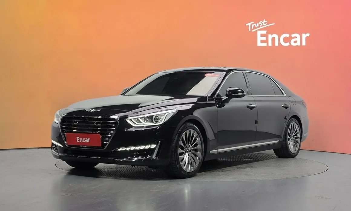 Genesis EQ900 2018