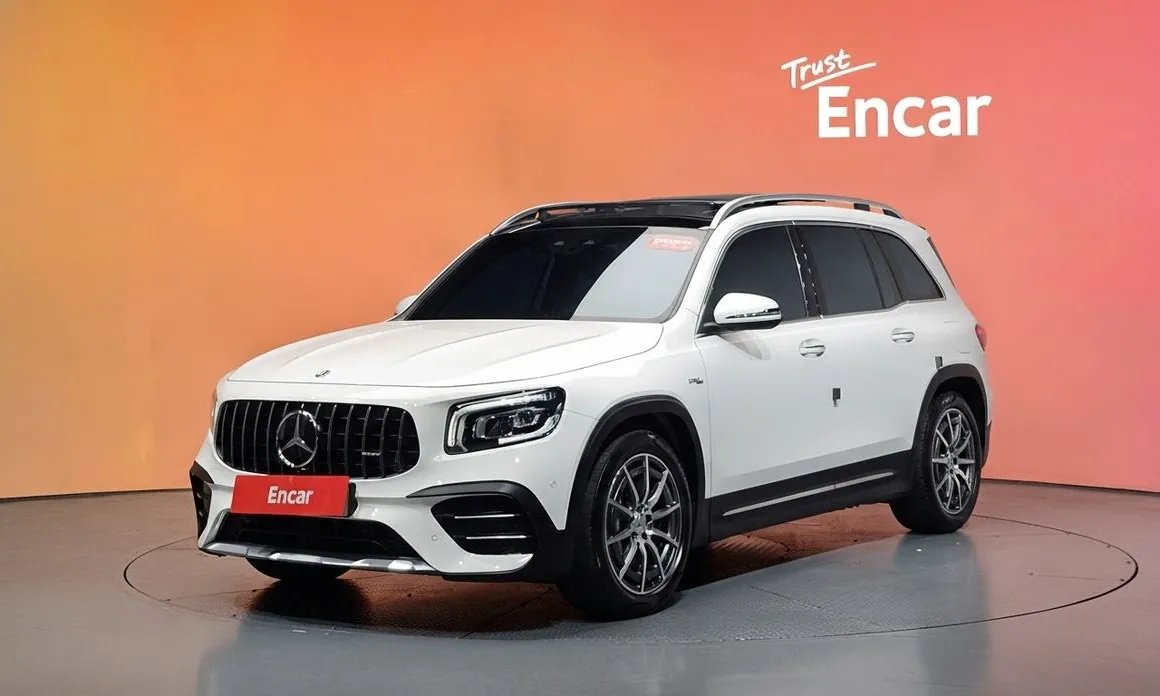 Mercedes-Benz GLB-Class 2023