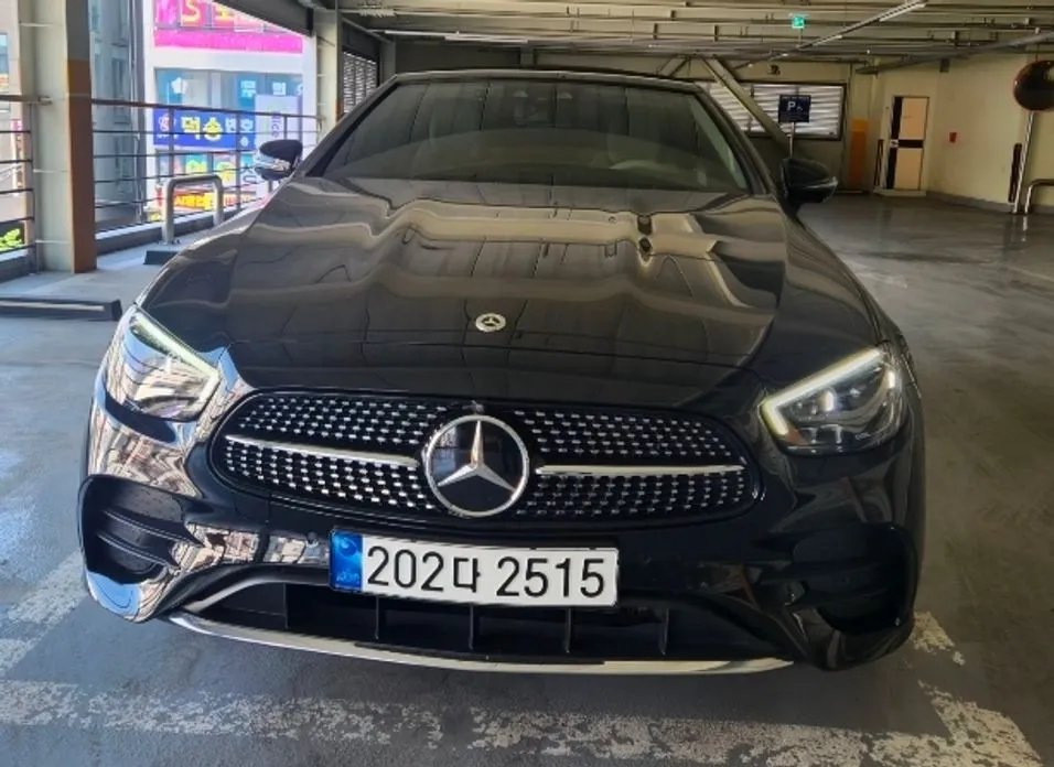 Mercedes-Benz E-Class 2023