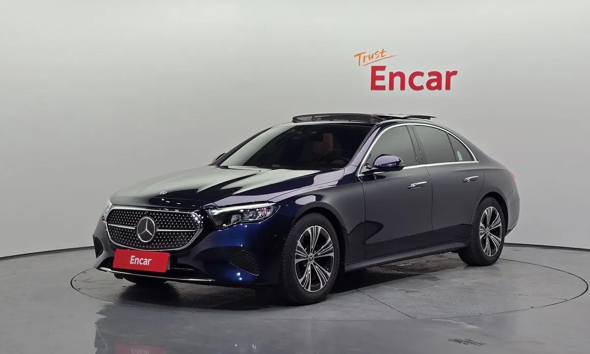 Mercedes-Benz E-Class 2025