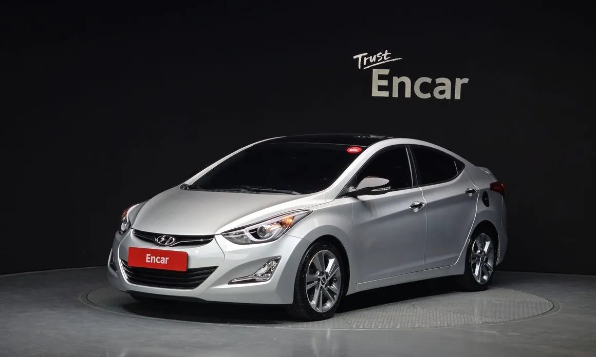 Hyundai AVANTE 2016