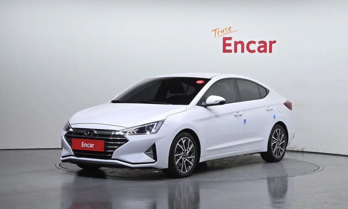 Hyundai AVANTE 2020