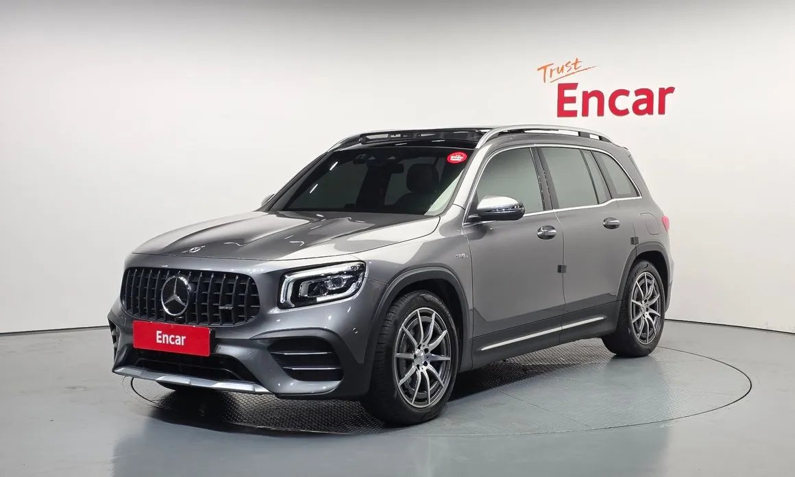 Mercedes-Benz GLB-Class 2023