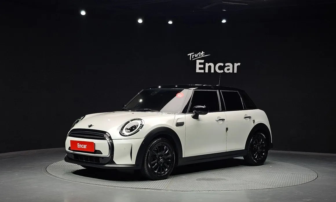 Mini Cooper 2024