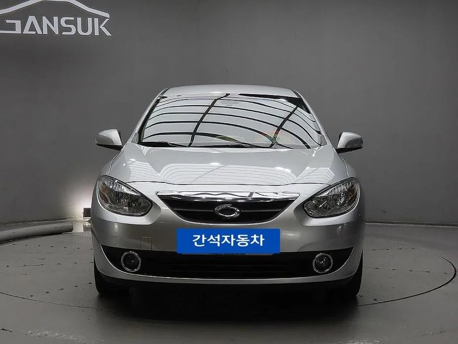 Renault SM3 2010