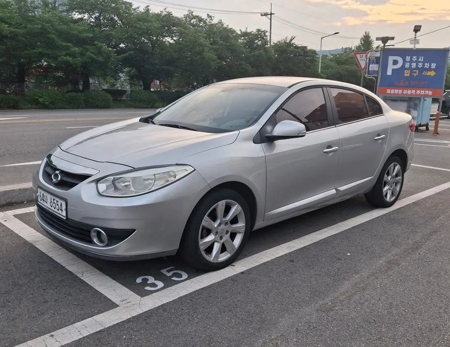 Renault SM3 2010