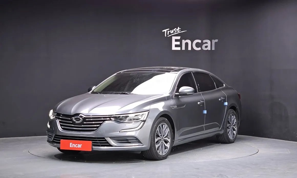 Renault SM6 2016