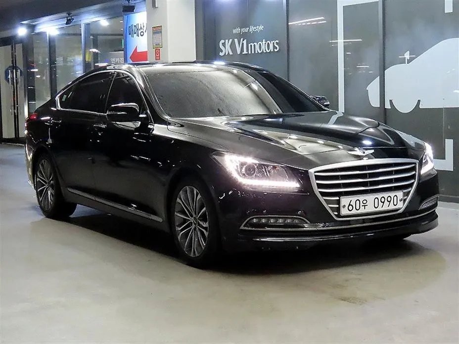 Hyundai Genesis 2016