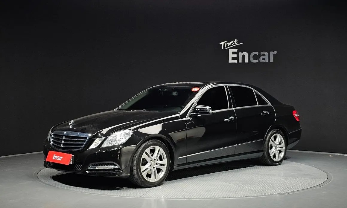 Mercedes-Benz E-Class 2013