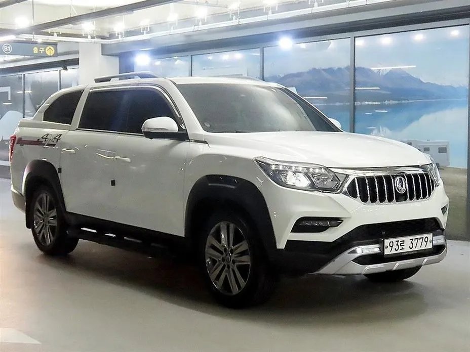 Ssangyong Rexton 2021