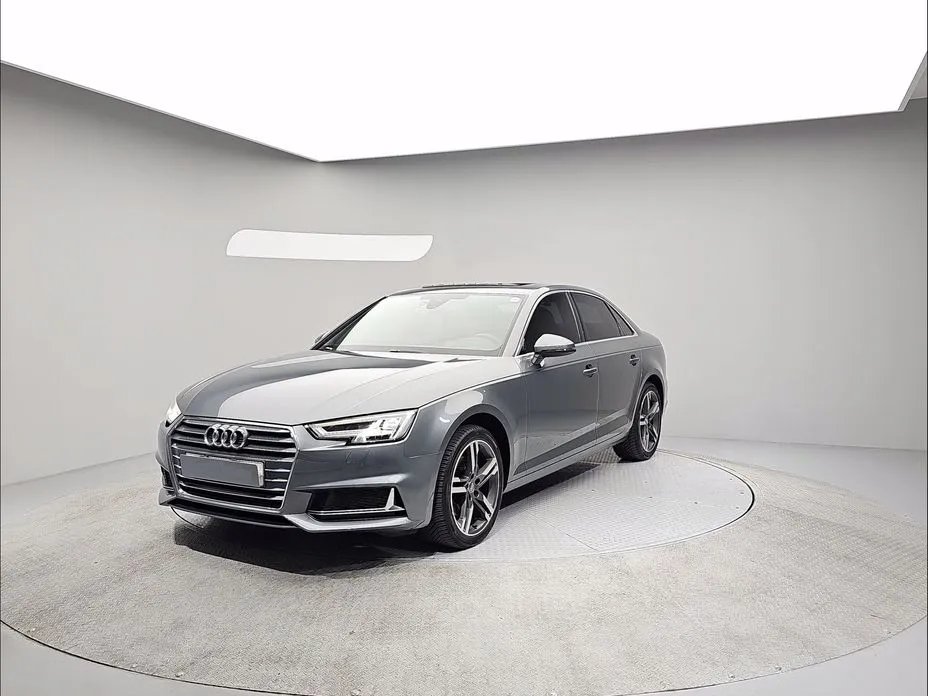 Audi A4 2019