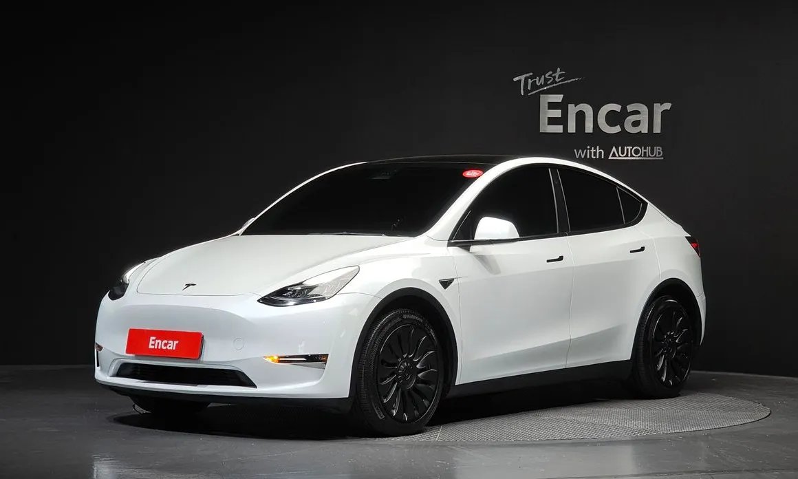 Tesla Model Y 2021
