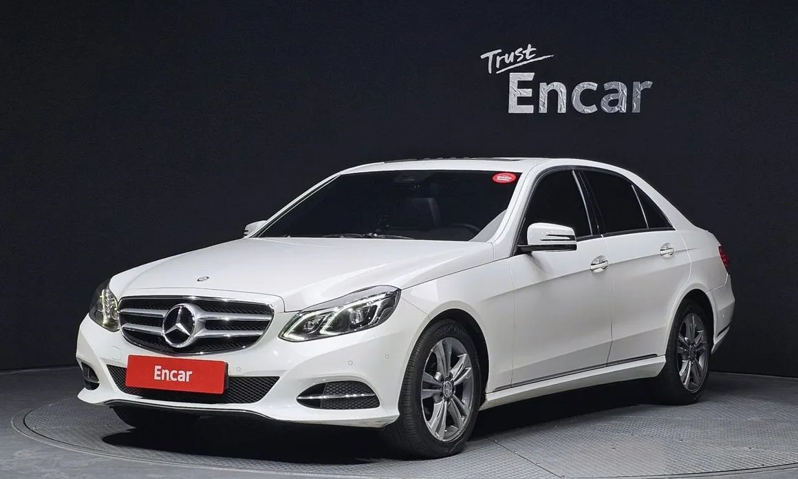 Mercedes-Benz E-Class 2014 — фото 1 из 20