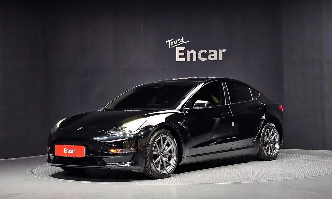 Tesla Model 3 2021