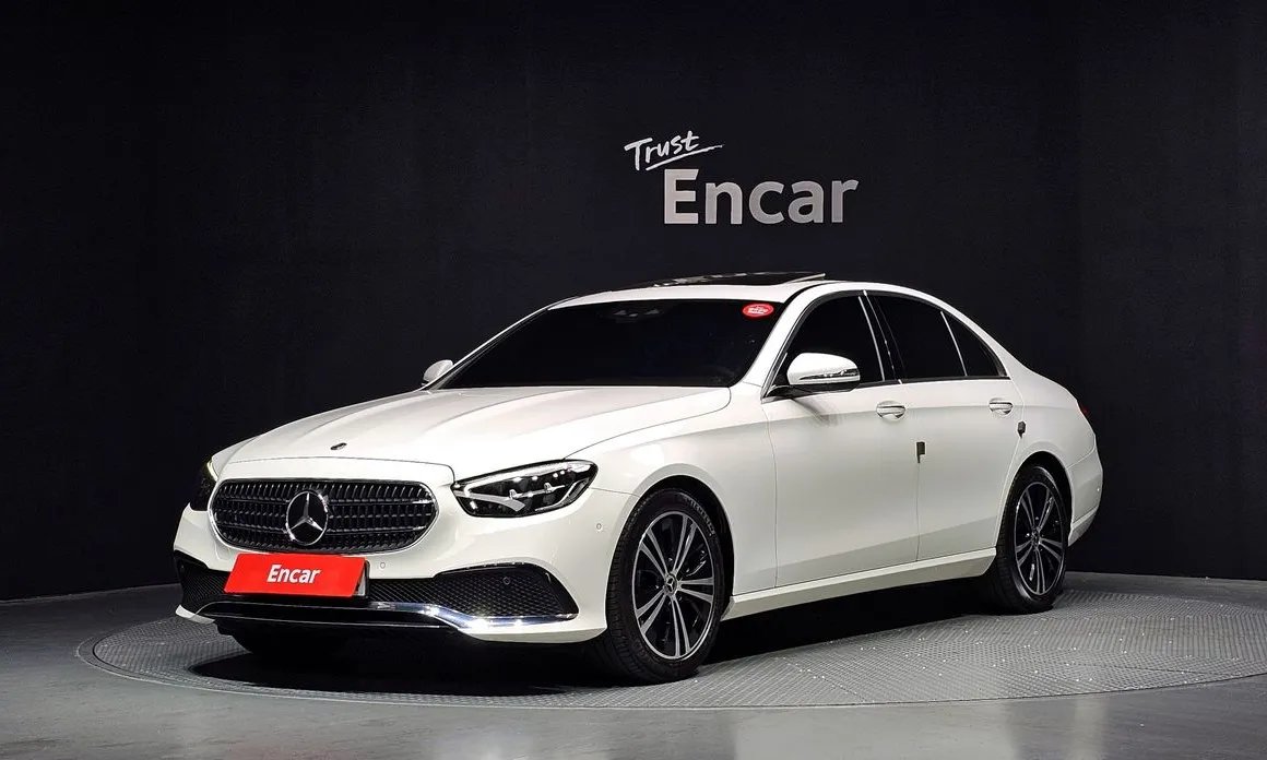 Mercedes-Benz E-Class 2021