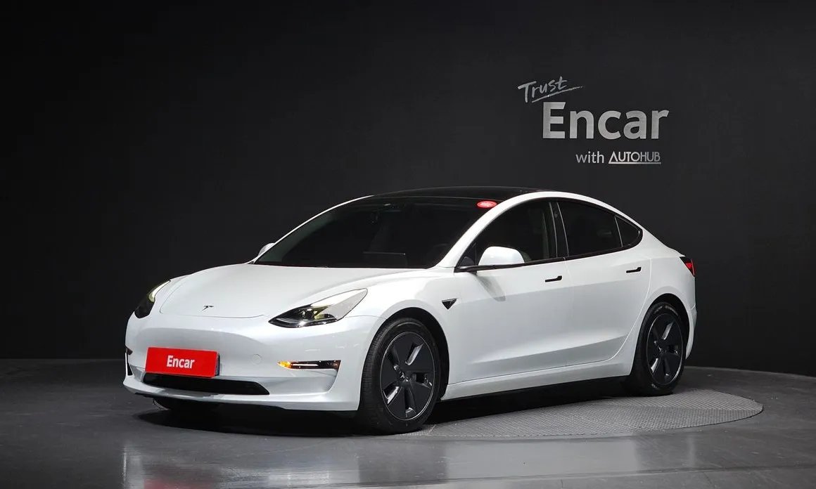 Tesla Model 3 2021