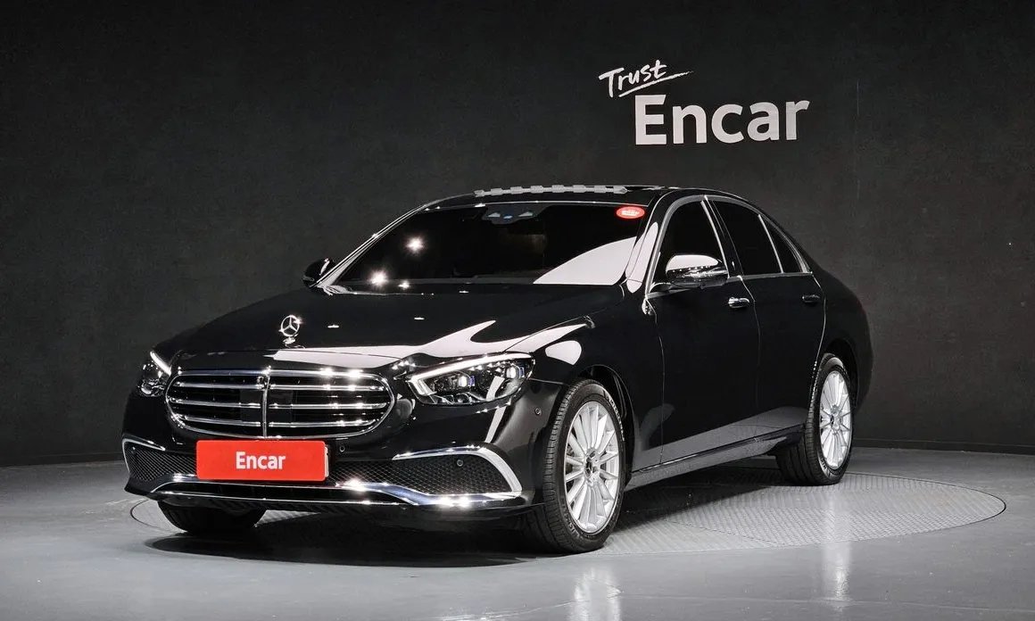 Mercedes-Benz E-Class 2023
