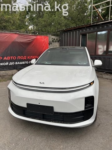 Li Auto L6 2025
