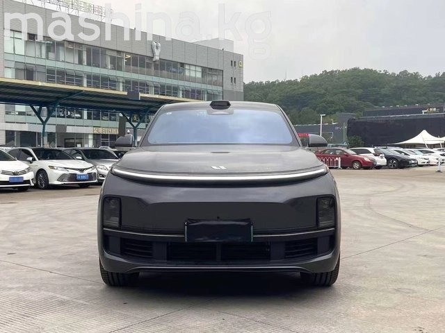 Li Auto L6 2025