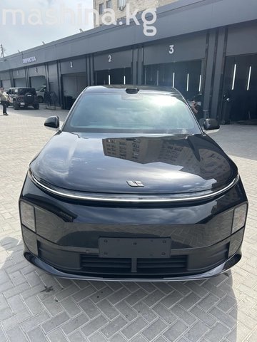 Li Auto L6 2025