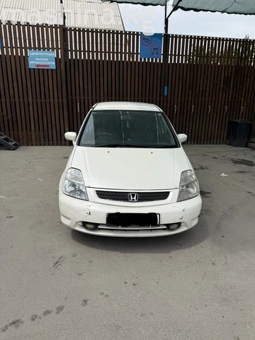 Honda Stream I 2002