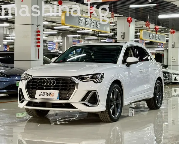 Audi Q3 II (F3) 2022
